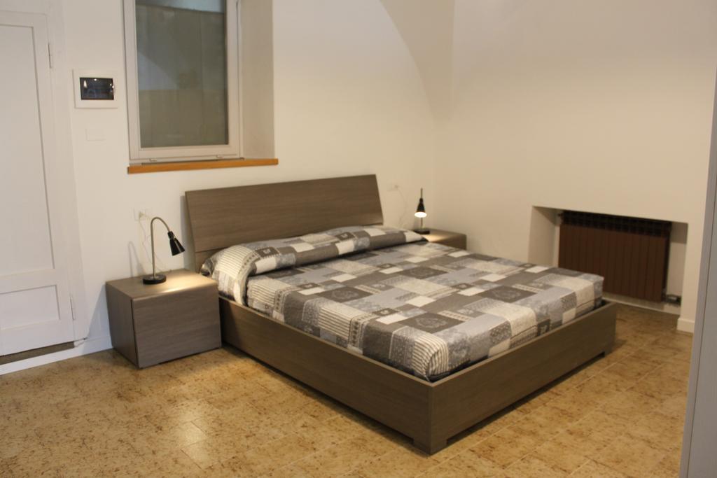 Studio Zu - Lakeside Apartment Рива ди Солто Екстериор снимка